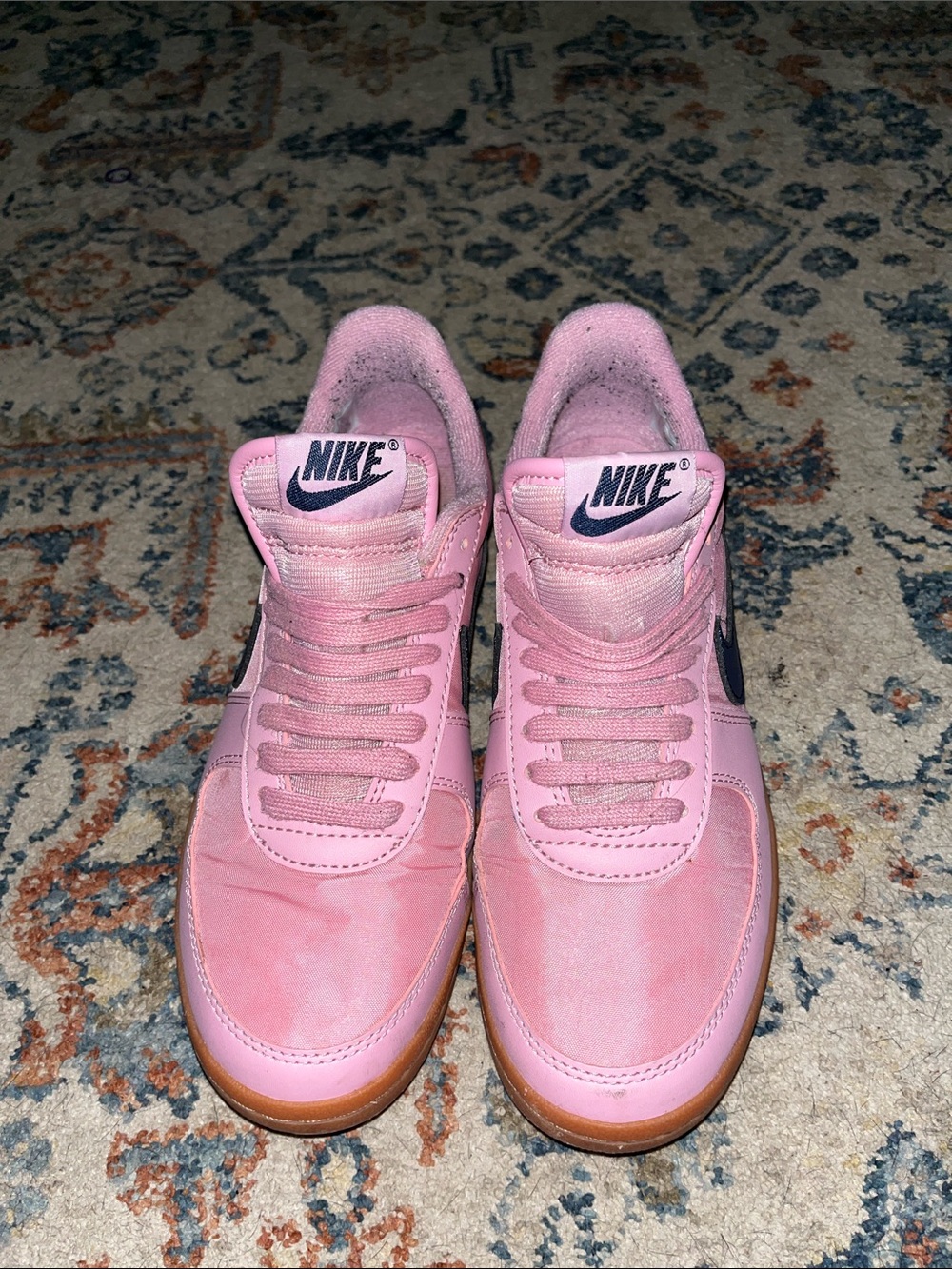 Nike Pink Low-Top Sneakers with Navy Swoosh